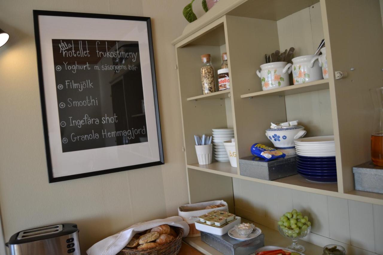 Lilla Hotellet Bed & Breakfast I Alingsas Bagian luar foto