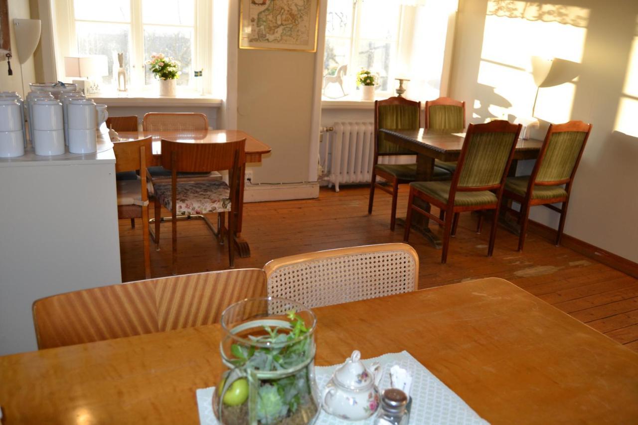 Lilla Hotellet Bed & Breakfast I Alingsas Bagian luar foto