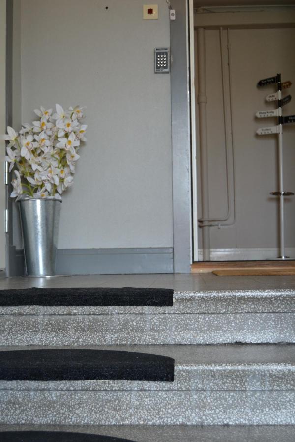 Lilla Hotellet Bed & Breakfast I Alingsas Bagian luar foto